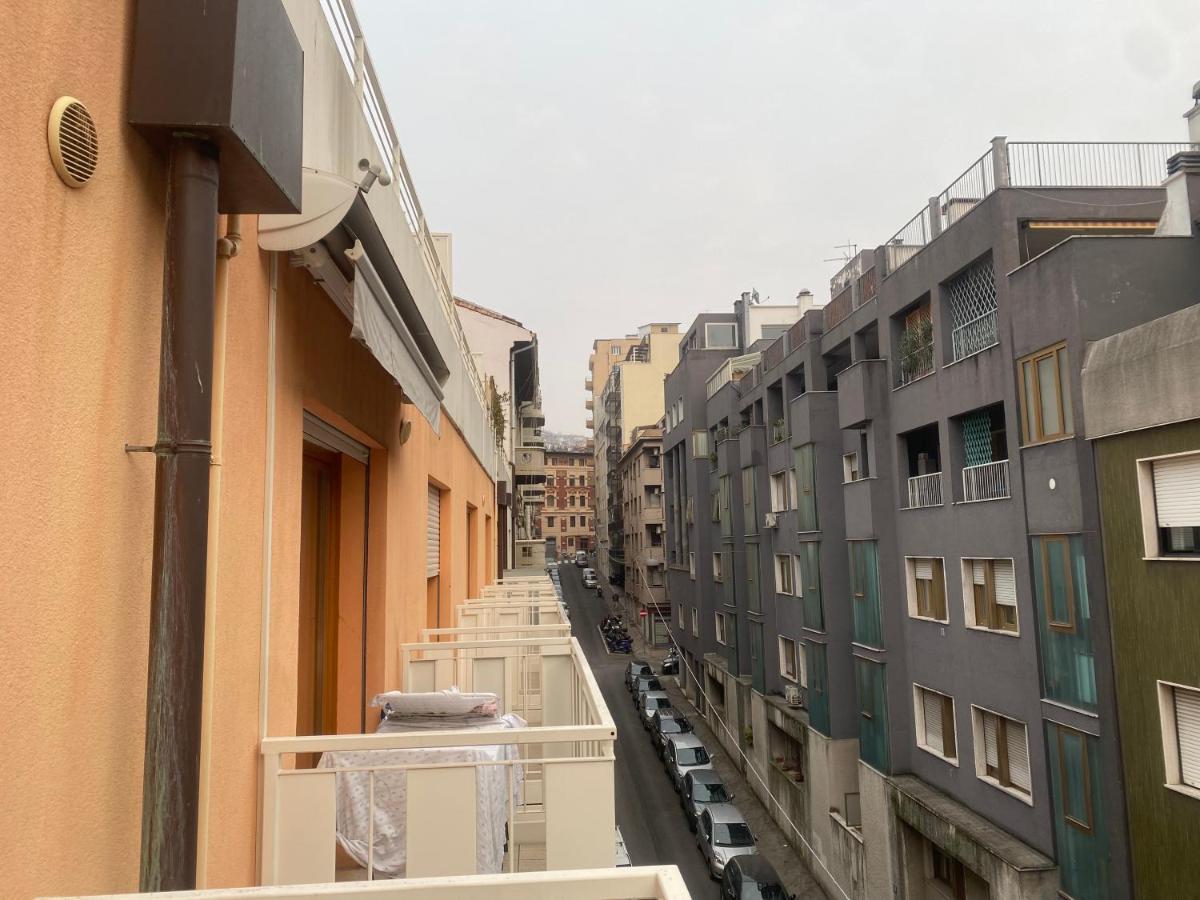 La Casa Di Giacomo Con Parcheggio Trieste Exterior foto